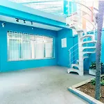 Domus Garden - Hostel E Studios